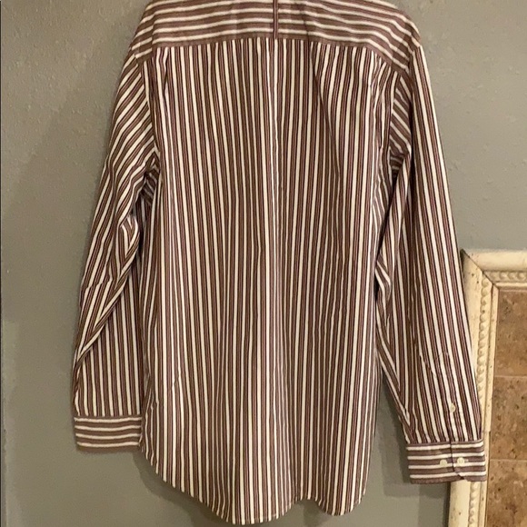 Men’s Banana republic classic fit button down - Picture 2 of 5